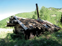 Hiking Miners Basin, Moab Utah - Image 3